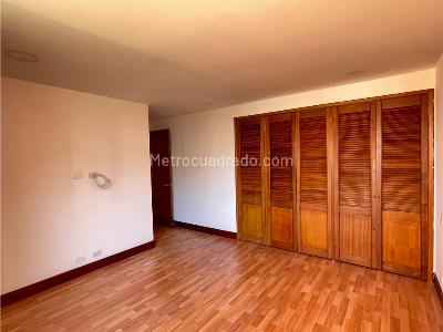 Apartamento de 4 alcobas en venta en La Calera, Medellín, 380 m² · foto 12 de 18