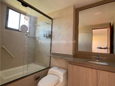 Apartamento de 4 alcobas en venta en La Calera, Medellín, 380 m² · foto 18 de 18