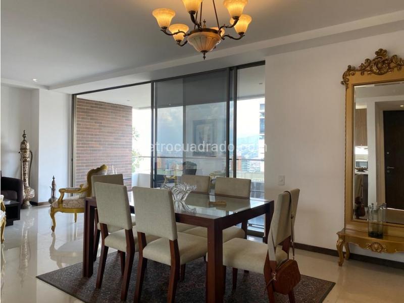 Spacious 3BR Apartment with Pool in Transversal Superior - 3