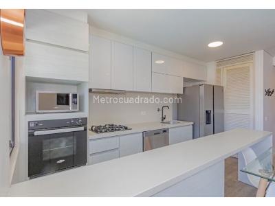 Apartamento de 2 alcobas en venta en La Linde, Medellín, 95 m² · foto 4 de 16