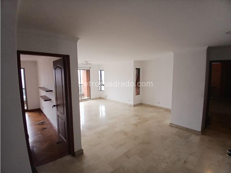 3BR Apartment in La Frontera with 4 Bathrooms