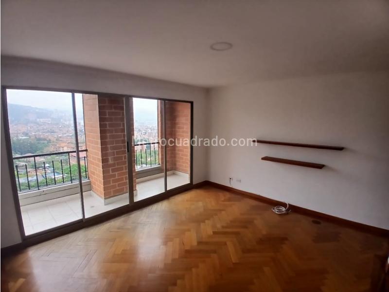 Apartamento de 3 Alcobas en La Frontera con 4 Baños - 3