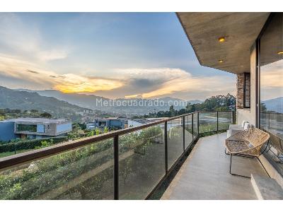 Casa de 4 alcobas en venta en Loma Del Escobero, Medellín, 408 m² · foto 7 de 20