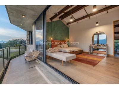 Casa de 4 alcobas en venta en Loma Del Escobero, Medellín, 408 m² · foto 12 de 20