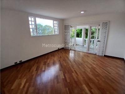 Casa de 4 alcobas en venta en El Tesoro, Medellín, 345 m² · foto 12 de 20