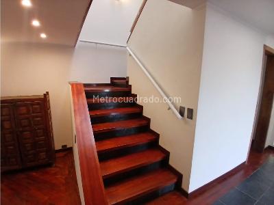 Casa de 4 alcobas en venta en El Tesoro, Medellín, 345 m² · foto 19 de 20