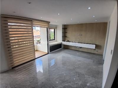 Apartamento de 4 alcobas en venta en El Nogal, Medellín, 160 m² · foto 2 de 18