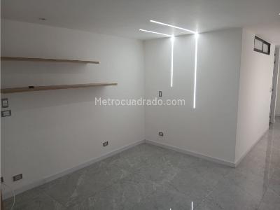 Apartamento de 4 alcobas en venta en El Nogal, Medellín, 160 m² · foto 16 de 18
