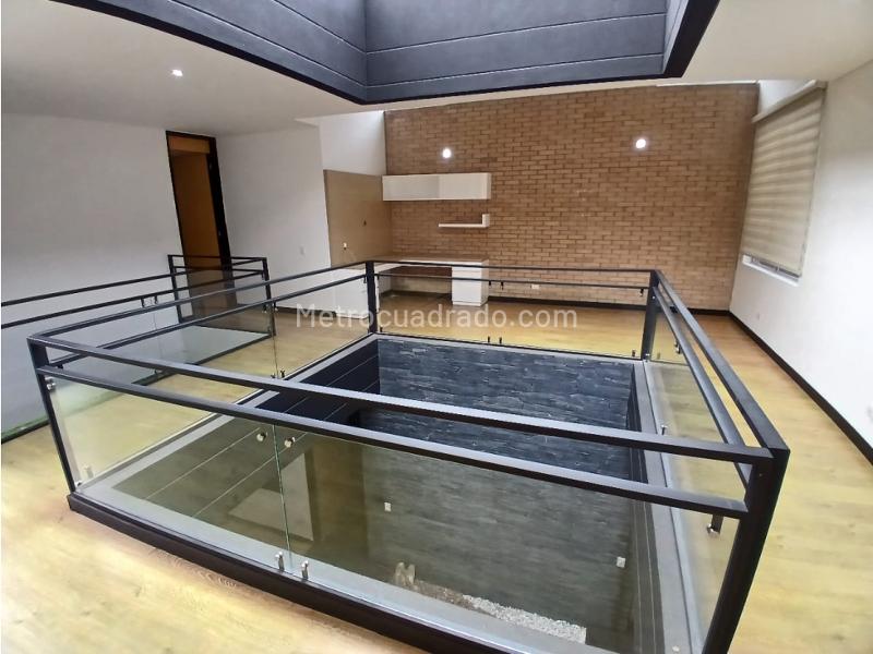 Casa en Arriendo de 3 Alcobas en Loma del Escobero - 4