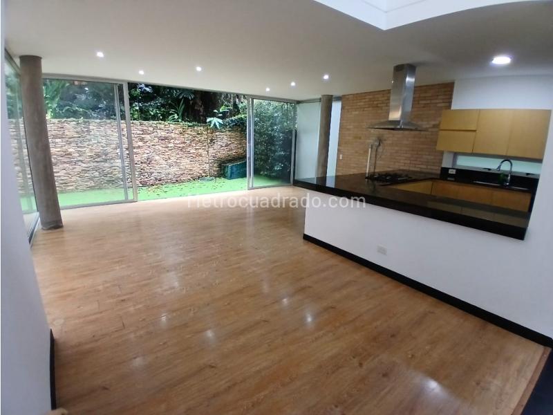 Casa en Arriendo de 3 Alcobas en Loma del Escobero - 5