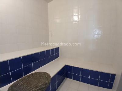 Casa de 3 alcobas en venta en Loma Del Escobero, Medellín, 2000 m² · foto 11 de 20