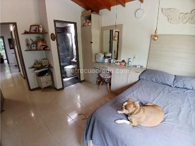 Casa de 4 alcobas en venta en Loma Del Atravesado, Medellín, 300 m² · foto 13 de 20