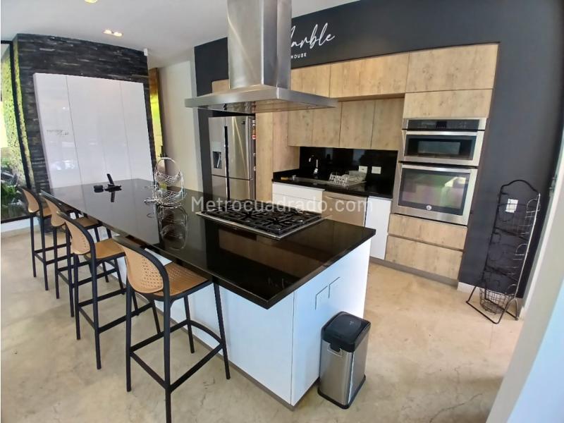 Casa amoblada de 4 Alcobas en alquiler en La Calera - 5