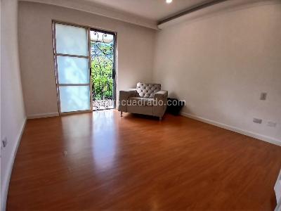 Casa de 4 alcobas en venta en El Tesoro, Medellín, 400 m² · foto 9 de 20