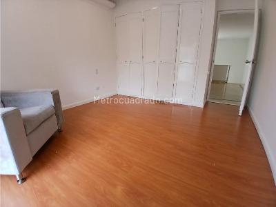 Casa de 4 alcobas en venta en El Tesoro, Medellín, 400 m² · foto 10 de 20