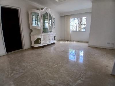 Casa de 4 alcobas en venta en El Tesoro, Medellín, 400 m² · foto 19 de 20