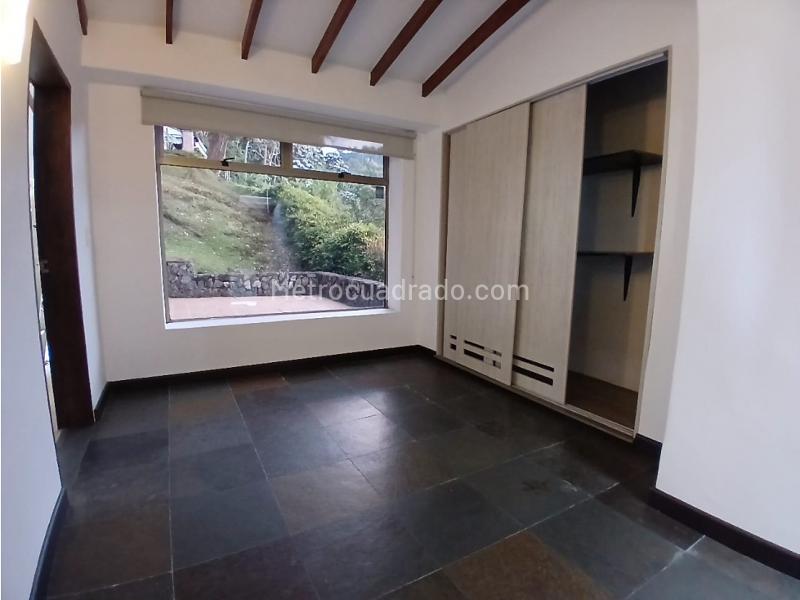 3BR House for Rent in Las Palmas with 5 Baths - 8