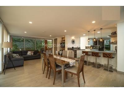 Casa de 4 alcobas en venta en San Jose, Medellín, 530 m² · foto 2 de 13