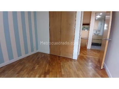 Apartamento en venta en Los Balsos, Medellín · foto 3 de 17
