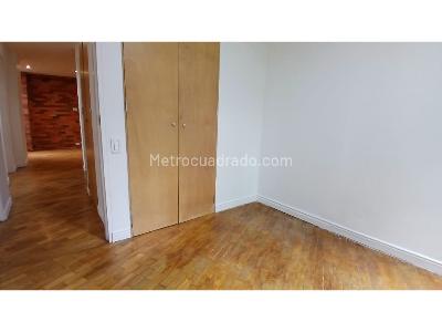 Apartamento en venta en Los Balsos, Medellín · foto 8 de 17