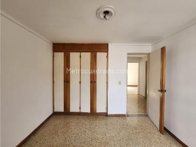 Apartamento en venta en Santa Teresita, Medellín · foto 6 de 18