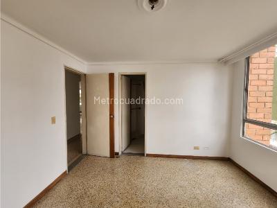 Apartamento en venta en Santa Teresita, Medellín · foto 7 de 18