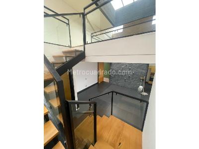 Casa de 4 alcobas en venta en El Atravesado, Medellín, 330 m² · foto 8 de 17