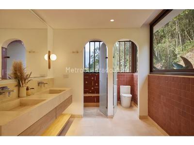 Casa de 4 alcobas en venta en Las Palmas, Medellín, 635 m² · foto 14 de 20