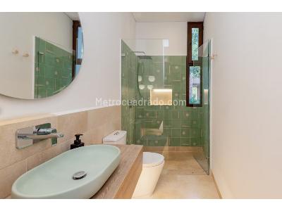 Casa de 4 alcobas en venta en Las Palmas, Medellín, 635 m² · foto 18 de 20