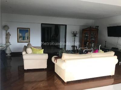 Apartamento en venta en El Campestre, Medellín · foto 2 de 20