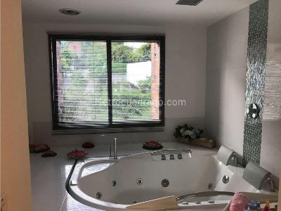 Apartamento en venta en El Campestre, Medellín · foto 6 de 20