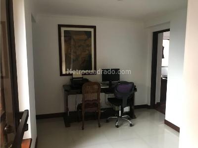Apartamento en venta en El Campestre, Medellín · foto 12 de 20