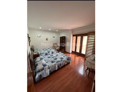 Casa de 4 alcobas en venta en Las Palmas, Medellín, 500 m² · foto 7 de 18