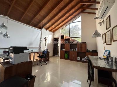 Casa de 4 alcobas en venta en Cola Del Zorro, Medellín, 425 m² · foto 2 de 20