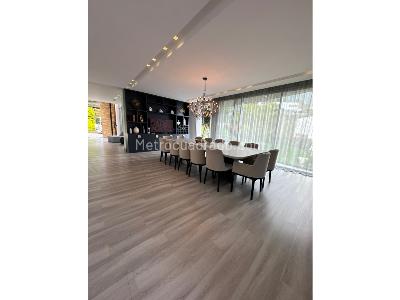 Casa de 5 alcobas en venta en Las Palmas, Medellín, 830 m² · foto 3 de 20