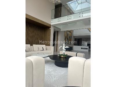 Casa de 5 alcobas en venta en Las Palmas, Medellín, 830 m² · foto 6 de 20