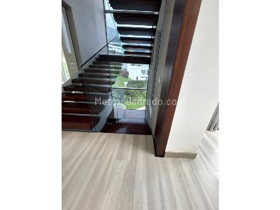 Casa de 5 alcobas en venta en Las Palmas, Medellín, 830 m² · foto 11 de 20