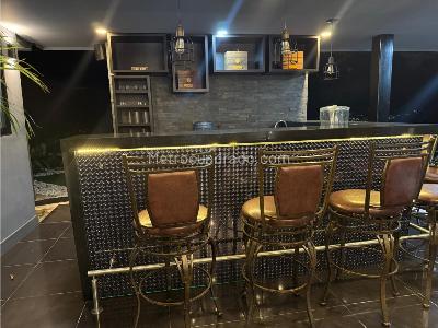 Casa de 4 alcobas en venta en Las Palmas, Medellín, 560 m² · foto 4 de 20