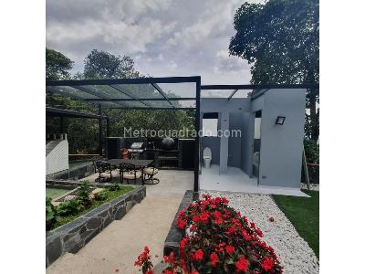 Casa de 4 alcobas en venta en Las Palmas, Medellín, 560 m² · foto 16 de 20