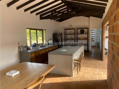 Casa en venta en Las Palmas, Medellín · foto 9 de 20