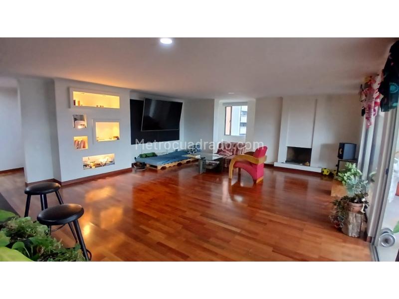 Modern 3BR Apartment in La Calera