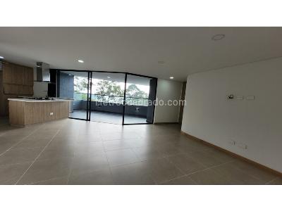 Apartamento de 3 alcobas en venta en Las Palmas, Medellín, 100 m² · foto 2 de 10