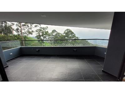 Apartamento de 3 alcobas en venta en Las Palmas, Medellín, 100 m² · foto 7 de 10