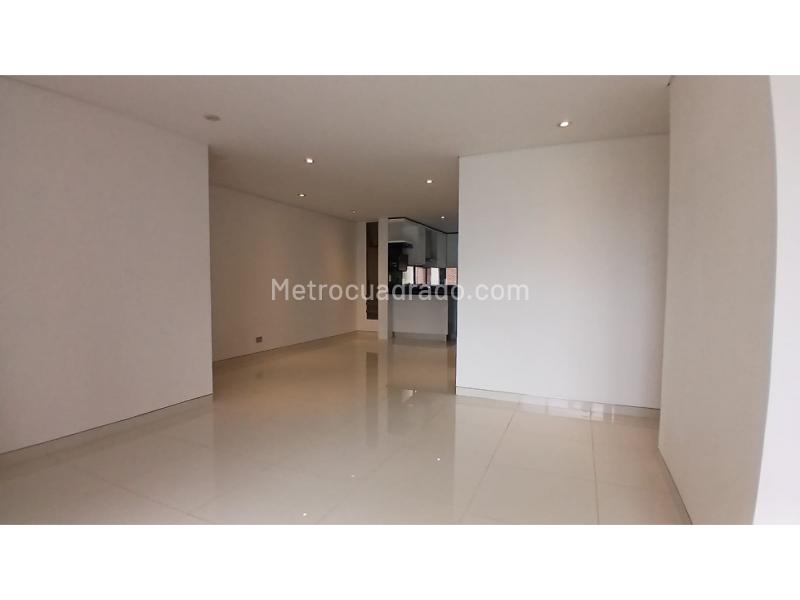 Apartamento en Arriendo de 3 Alcobas en Los Parra, El Poblado - 6