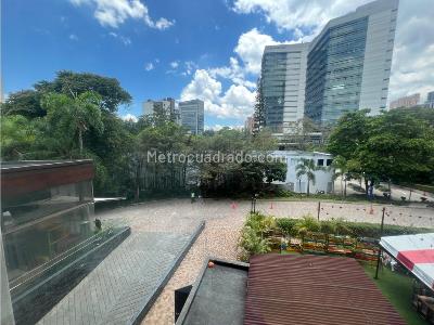 Local Comercial en Arriendo, Milla De Oro, Medellín