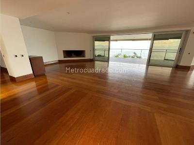 Casa de 3 alcobas en venta en Las Palmas, Medellín, 540 m² · foto 2 de 20