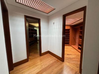 Casa de 3 alcobas en venta en Las Palmas, Medellín, 540 m² · foto 13 de 20