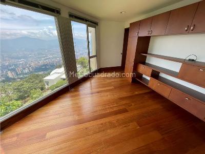 Casa de 3 alcobas en venta en Las Palmas, Medellín, 540 m² · foto 19 de 20