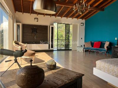 Casa de 3 alcobas en venta en Las Palmas, Medellín, 522 m² · foto 16 de 20