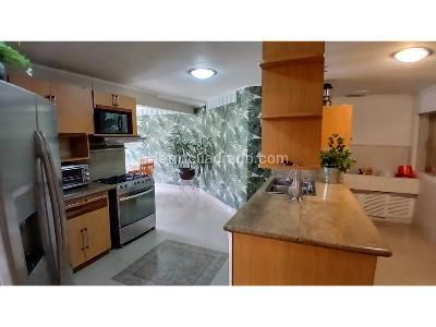 Casa de 4 alcobas en arriendo en Loma Del Chocho, Medellín, 1500 m² · foto 8 de 20